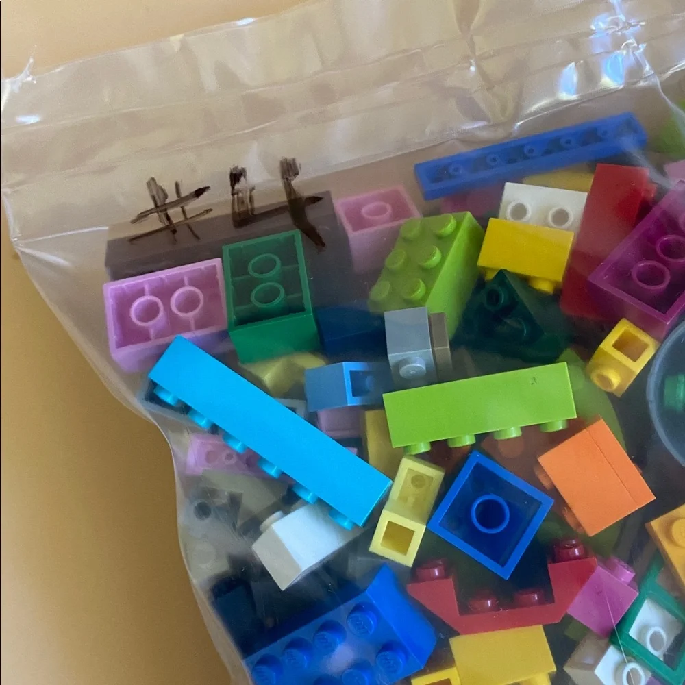 LEGOS Bulk Pieces Mixed Random Lot Over 1 lb. From Many Sets Mix Lot #4